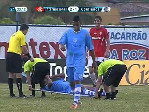 Homens da maca voltam a dar espetáculo!