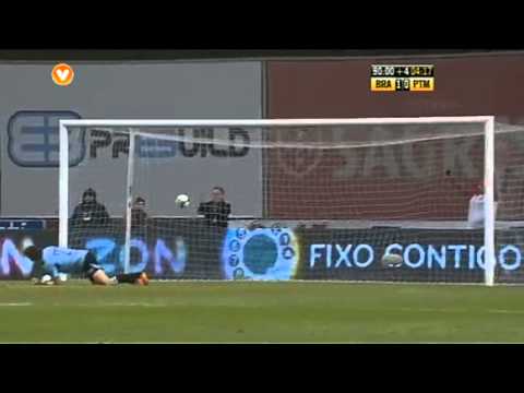 Golo histórico de Hugo Viana