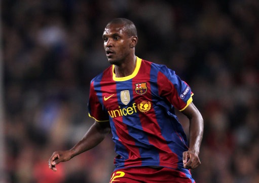 Abidal pode abandonar o futebol