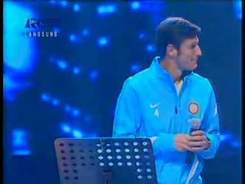 Javier Zanetti nos Ídolos da Indonésia