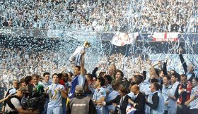 Manchester City Campeão de Inglaterra após 44 anos de jejum