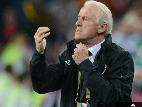 Trapattoni e Irlanda “varridos” pela Croácia