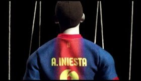 Nike e a marioneta de Iniesta