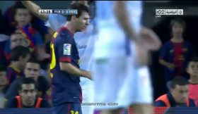 Messi discute com Villa