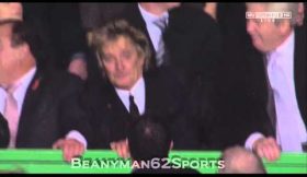 Rod Stewart chora vitória do Celtic