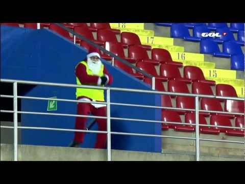 Stewards do Levante viciados no Gagnam Style