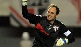 Rogério Ceni marca novamente