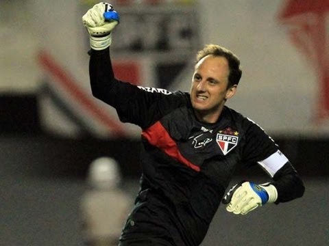 Rogério Ceni marca novamente