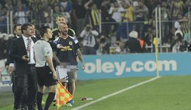 Raul Meireles, de novo a indisciplina