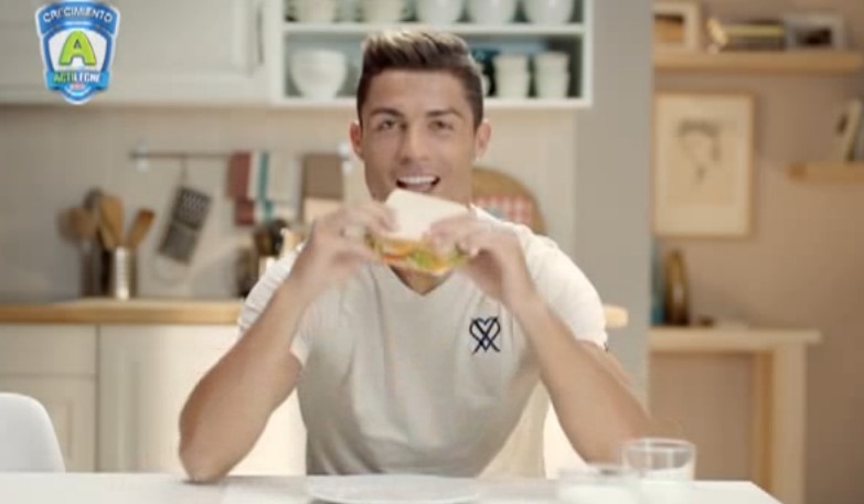 CR7 volta a morder o pão da Bimbo