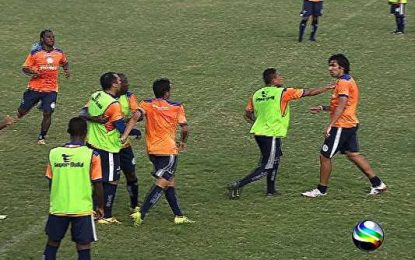 Treino de equipa brasileira termina em pancadaria