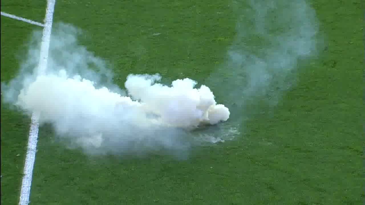 Gás lacrimogénio lançado ao campo durante o Villarreal vs Celta de Vigo