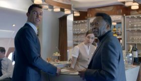 Emirates junta Pelé e Cristiano Ronaldo no mesmo avião