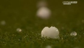 Bolas de granizo gigantes no Bélgica v Tunísia