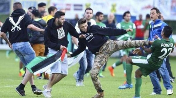 Jogadores do Maccabi Haifa agredidos por adeptos pró-Palestina