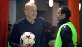 Collina aparece de surpresa para arbitrar jogo entre amadores