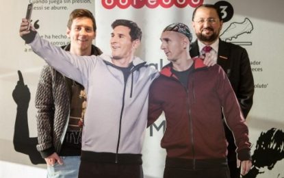 Messi descobre irmão gémeo em novo anúncio publicitário