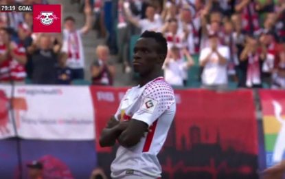 Bruma entra e marca um dos golaços do ano na Bundesliga!