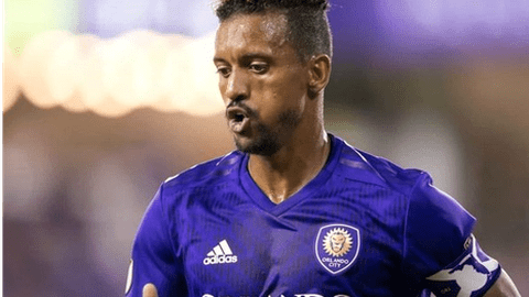 Nani marca de calcanhar primeiro golo do Orlando City na MLS