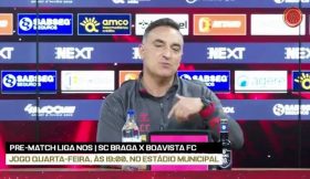 Vídeo: Carlos Carvalhal compara Superliga Europeia ao caso Sócrates