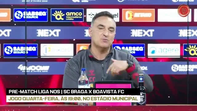 Vídeo: Carlos Carvalhal compara Superliga Europeia ao caso Sócrates