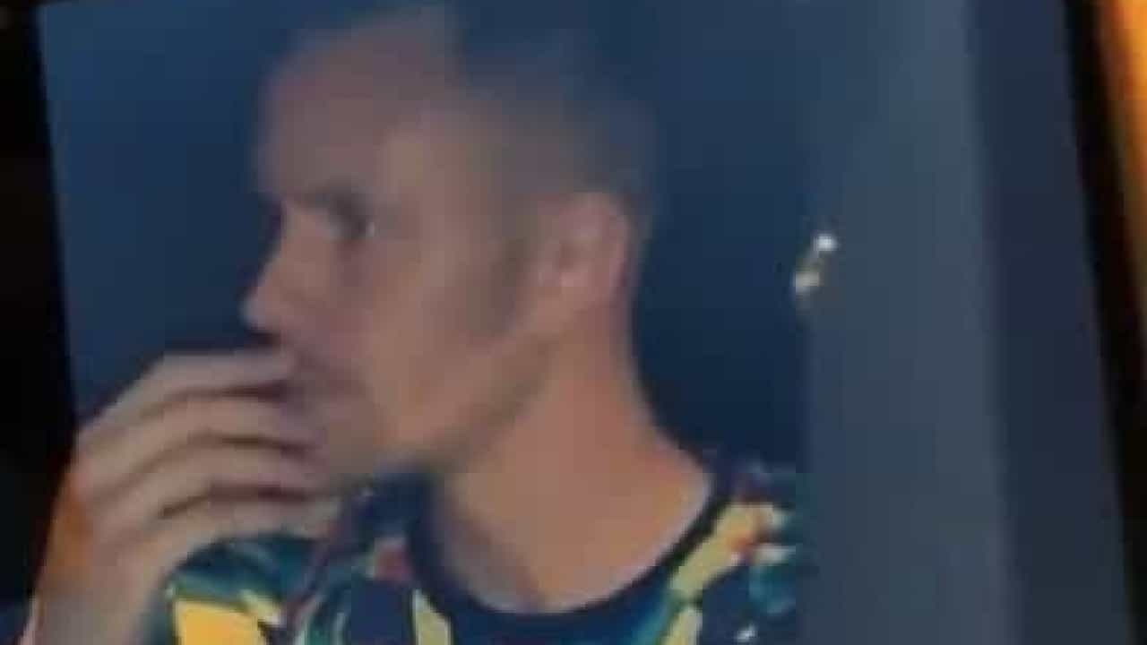 Vídeo: Adepta faz pedido inacreditável a Ter Stegen