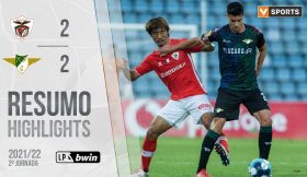 Highlights | Resumo: Boavista 2-0 Santa Clara (Liga 21/22 #3)