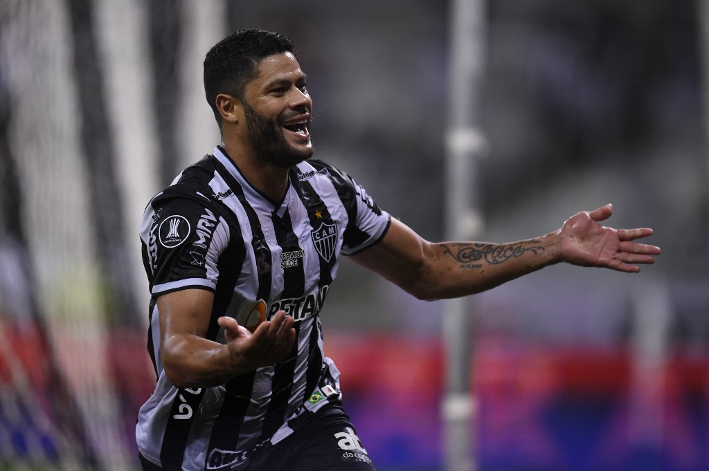 Vídeo: Atlético nas meias-finais da Libertadores com golaços de Hulk e Zaracho