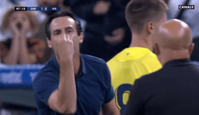 Vídeo: Emery e Sampaoli picaram-se e tiveram de ser separados