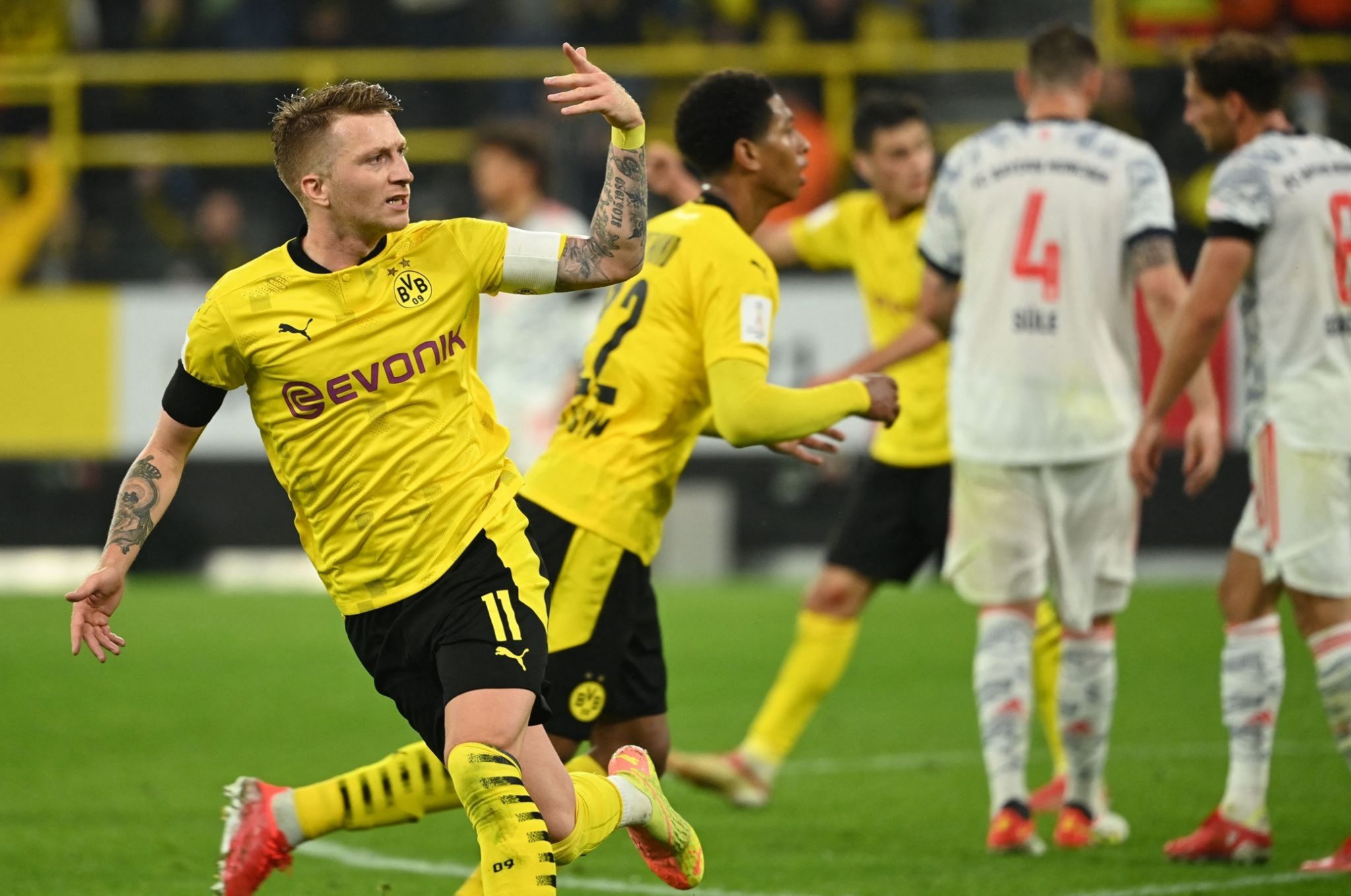 VÍDEO: O enorme golo de Marco Reus