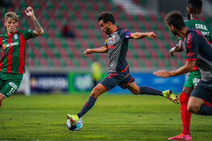 VÍDEO: Rejeitou a MLS e mostrou pontaria afinada na Madeira