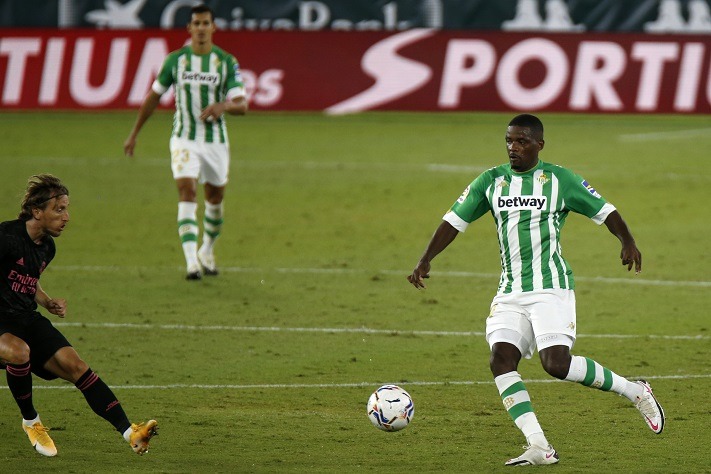 Vídeo: A sensacional assistência de William Carvalho