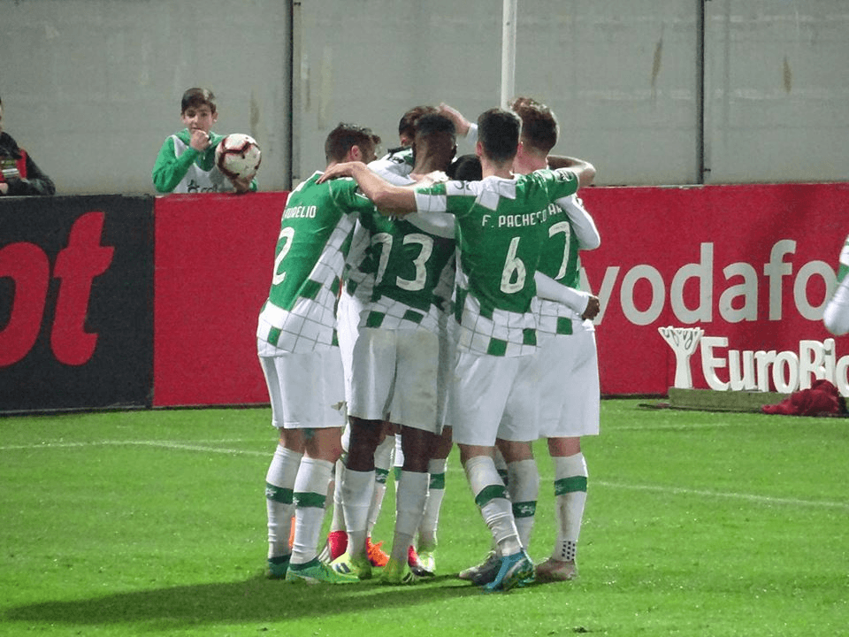 Vídeo: O golaço que permitiu a 1.ª vitória do Moreirense no campeonato