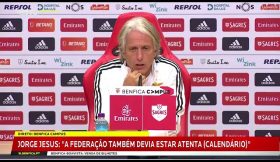 Vídeo: «Boa resposta de André Almeida evita ida ao mercado por um central?» A resposta de Jorge Jesus