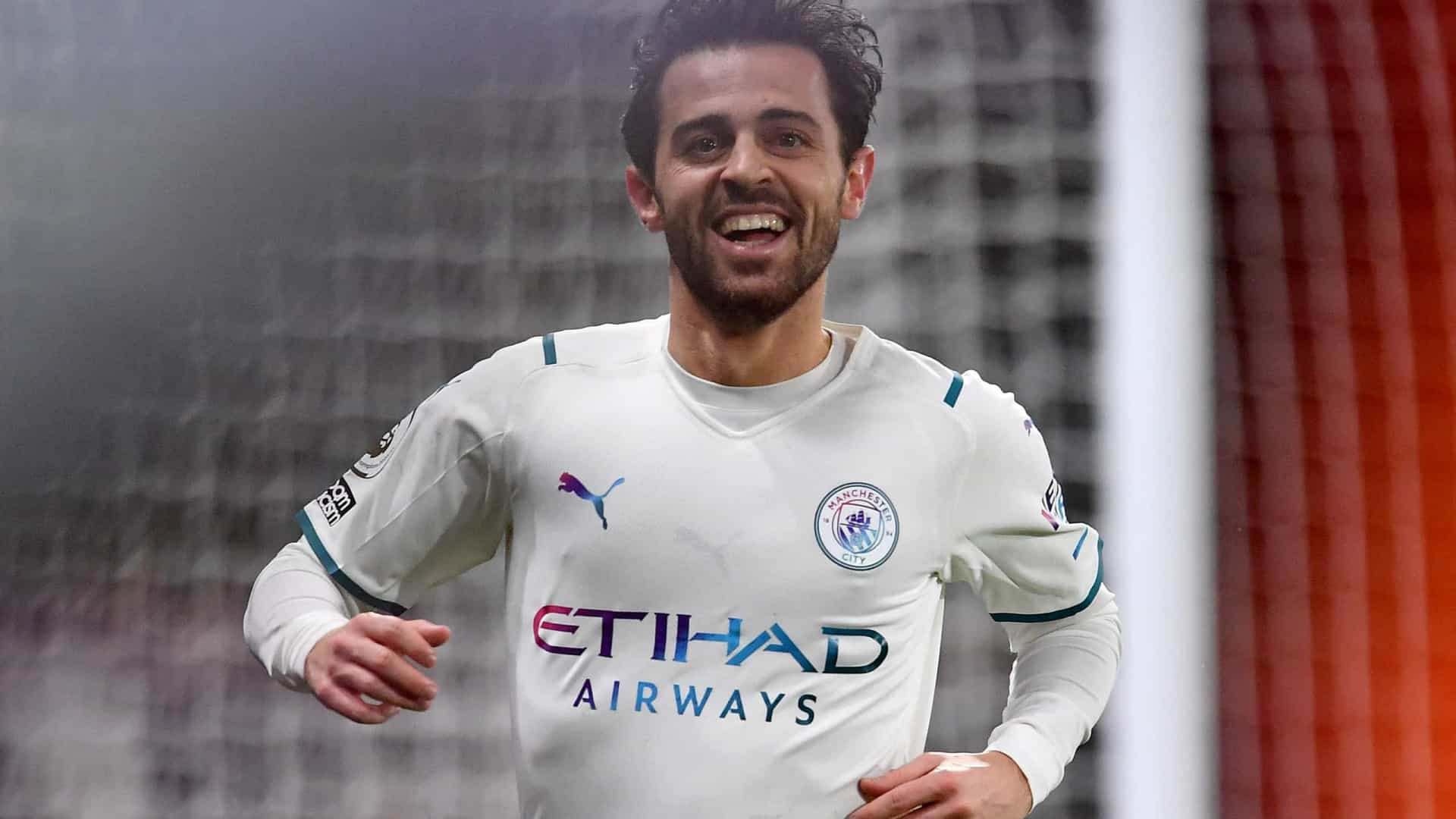 Vídeo: «Se a minha equipa jogasse amanhã, escolheria o Bernardo Silva em vez do Cristiano Ronaldo. É o melhor português na Premier League»