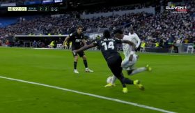 Vídeo: Ex-FC Porto evita derrota do Real Madrid no minuto 92