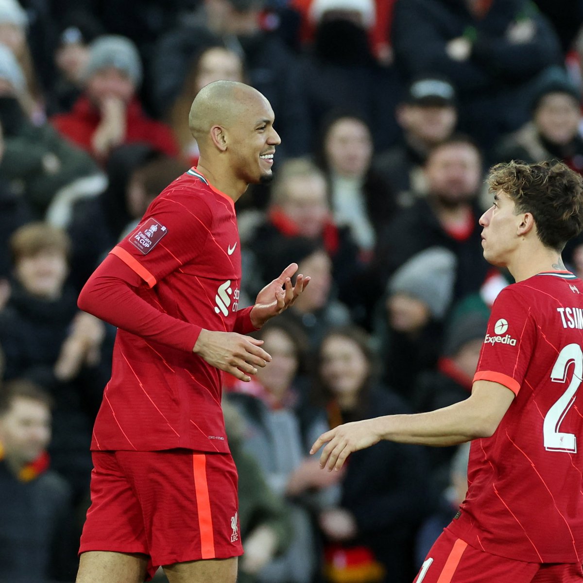 Vídeo: Firmino marca de calcanhar