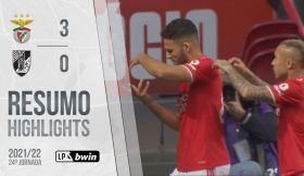 Highlights | Resumo: Benfica 3-0 Vitória SC (Liga 21/22 #24)